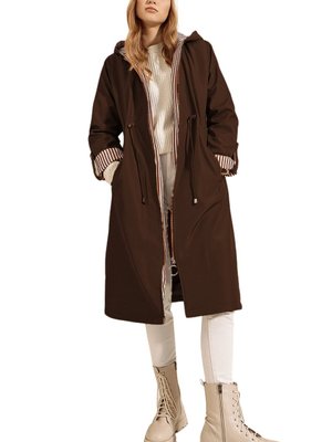 Kahve Kolları Apoletli Kapüşonlu Trençkot Kahve Kolları Apoletli Kapüşonlu Trençkot