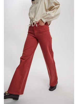 Koyu Tarçın Pamuklu Parça Boya Rahat Kalıp Likralı Pantolon