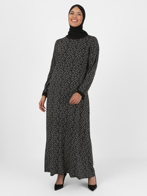 Siyah Büyük Beden Desenli Elbise Siyah Büyük Beden Desenli Elbise