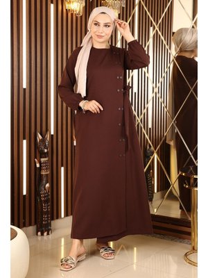 Kahverengi Düğmeli Yandan Bağlamalı Ferace Kahverengi Düğmeli Yandan Bağlamalı Ferace
