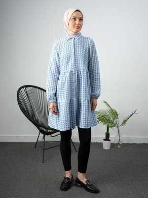 Bebe Mavisi Kareli Fırfırlı Uzun Gömlek Tunik Bebe Mavisi Kareli Fırfırlı Uzun Gömlek Tunik