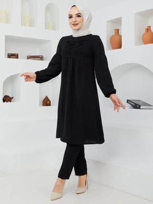 Siyah Tunik & Pantolon İkili Takım Siyah Tunik & Pantolon İkili Takım