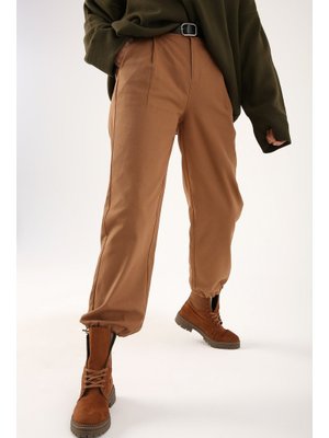 Toprak Pileli Spor Kemerli Pantolon