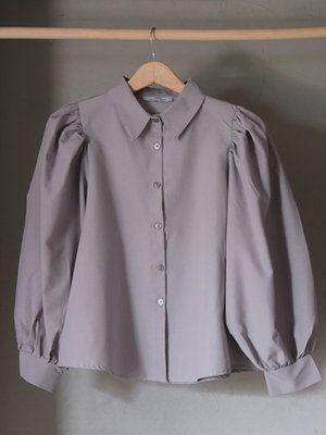 Gri Klasik Yaka Crop Gömlek Gri Klasik Yaka Crop Gömlek