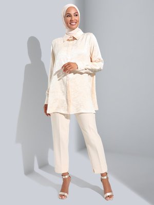 Vanilya Jakarlı Saten Tunik Vanilya Jakarlı Saten Tunik