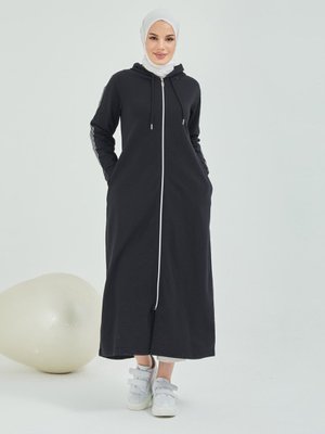 Siyah Burcu Önden Fermuarlı Kapüşonlu Ferace