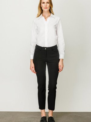 Siyah Cepli Dar Paça Pantolon