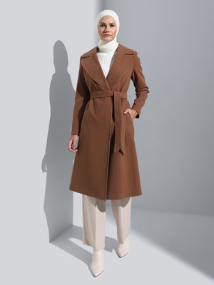 Taba Çıt Kapamalı Yarım Kruvaze Belden Kuşaklı Ara Boy Kaban