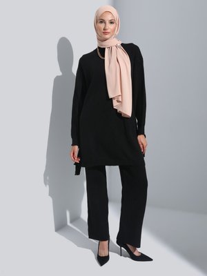 Siyah Bağlama Detaylı Tunik & Pantolon İkili Triko Takım