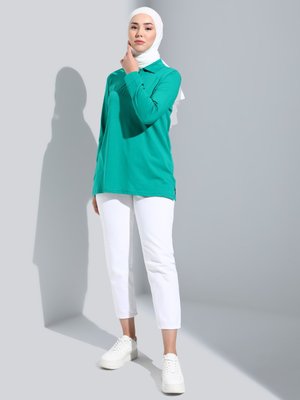 Orman Yeşili Doğal Kumaşlı Polo Yaka Tunik Orman Yeşili Doğal Kumaşlı Polo Yaka Tunik