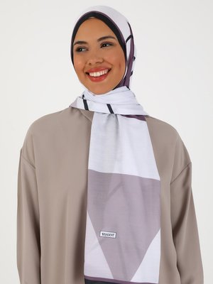 Üçgen Desenli Şal Çok Renkli V3 Üçgen Desenli Şal Çok Renkli V3