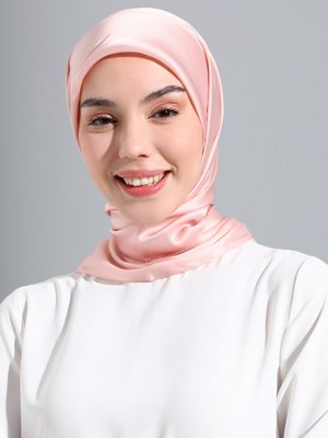 Pudra Kristal Eşarp Pudra Kristal Eşarp