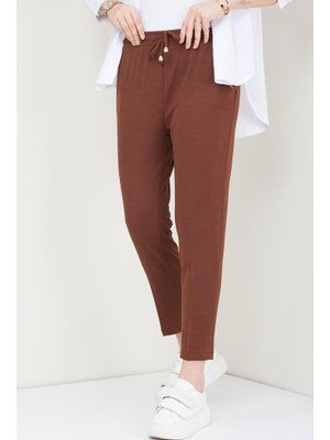 Kahverengi Dar Paça Kumaş Pantolon Kahverengi Dar Paça Kumaş Pantolon