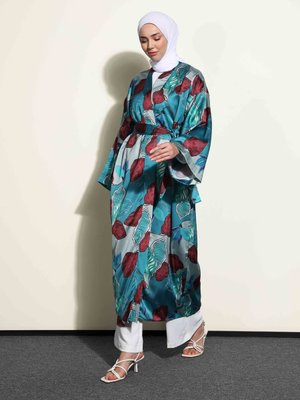 Mavi Saten Çiçek Desenli Abaya Ferace Mavi Saten Çiçek Desenli Abaya Ferace