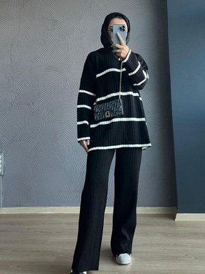 Iki Renkli Mevsimlik Ince Kumaş Triko Takım Siyah Iki Renkli Mevsimlik Ince Kumaş Triko Takım Siyah