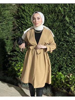 Kemerli Tokalı Trençkot Krem