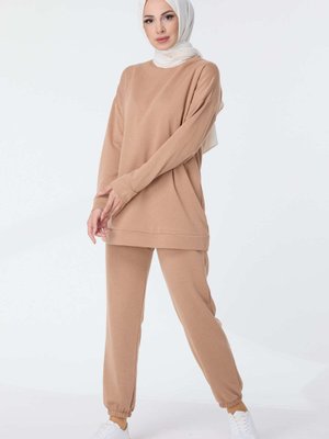 Bıskuvı Eşofman Takımı