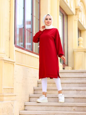 Kırmızı Yanları Yırtmaçlı Tunik Kırmızı Yanları Yırtmaçlı Tunik