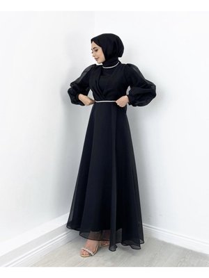 Yakası Beli Taşlı Tül Abiye Elbise