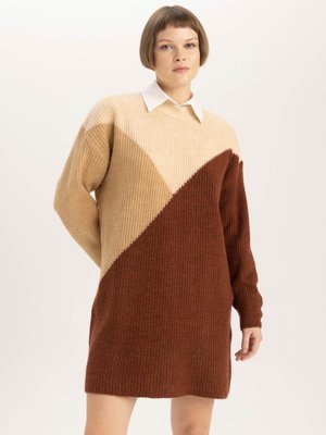 Regular Fit Bisiklet Yaka Selanik Kumaş Tunik