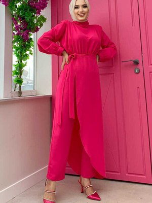 Parça Detaylı Omuzları Kat Detay Bel Kuşaklı Tulum Fuşya