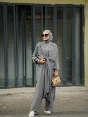 Çapraz Bağlamalı Tulum Gri Model