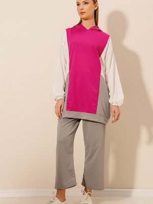 Kapüşonlu Renkli Takım