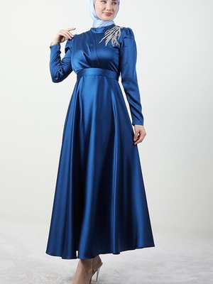 Omzu Taşlı Saten Abiye Elbise Gece Mavi