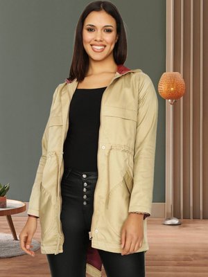 Kahverengi Kapüşonlu Parlak Kumaş Parka