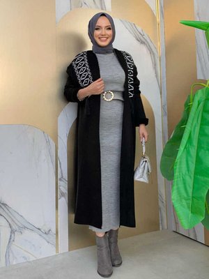 İncil Püskül Detay Desenli Triko Hırka Siyah