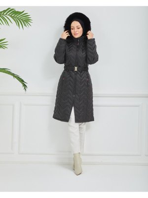 Sişme Kısa Siyah Mont