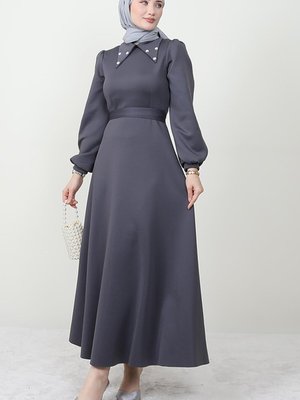 İnci Papatya Detay Elbise Koyu Gri