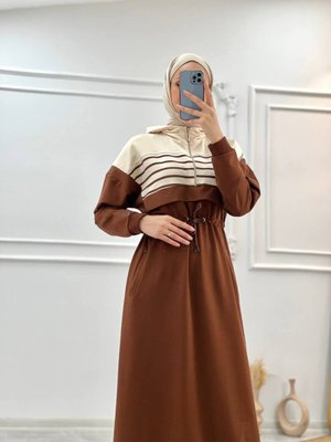 Kapüşonlu Beli Ayarlanabilir Kahverengi Uzun Spor Elbise
