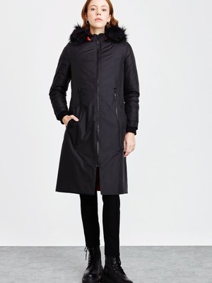 Kürk Kapüşonlu Kapitone Kaban Siyah