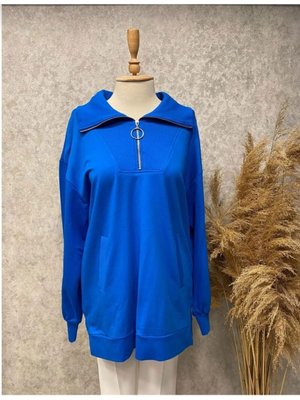 Dik Yaka Fermuarlı Sweatshirt