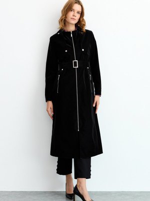 Klips Kemerli Spor Kap Siyah