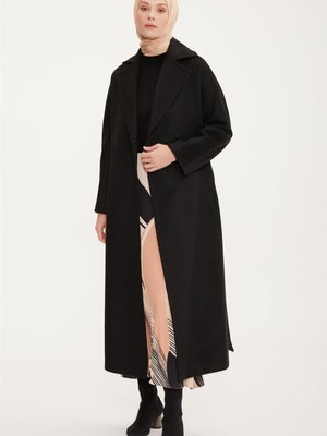 Belden Kuşaklı Kaşe Kaban Siyah