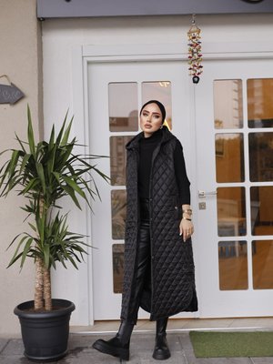 Kapüşonlu Yırtmaç Detaylı Uzun Dolum Yelek