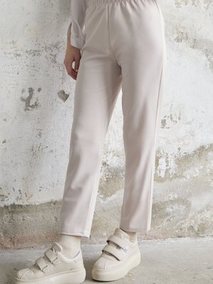 Dar Paça Düz Pantolon Taş Dar Paça Düz Pantolon Taş