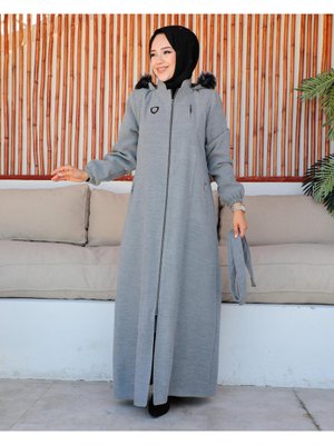 Özaltay Tam Boy Kapşonlu Göğsü Süs Cepli Kuşaklı Kadın Büyük Beden Kaşe Kaban Özaltay Tam Boy Kapşonlu Göğsü Süs Cepli Kuşaklı Kadın Büyük Beden Kaşe Kaban