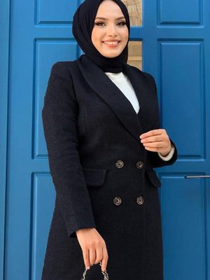 Siyah Düğmeli Kaşe Ceket