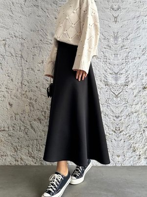 Puf Scuba Siyah Etek Puf Scuba Siyah Etek