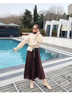 Piliseli Etek Piliseli Etek