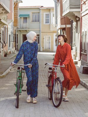 Mavi Siyah Desenli Beli Lastikli Rahat Kalıp Pantolon