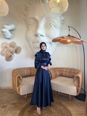 Cindy Lacivert Tesettür Abiye Elbise