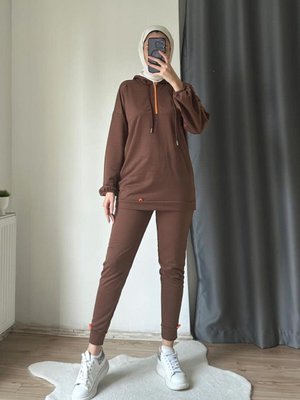 Neon Fermuarlı Kapüşonlu Eşofman Takımı Kahve Neon Fermuarlı Kapüşonlu Eşofman Takımı Kahve