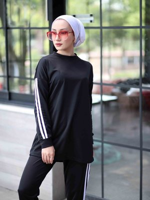 Şerit Detaylı İkili Takım Siyah Şerit Detaylı İkili Takım Siyah