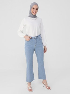 Buz Mavisi Doğal Kumaşlı Kot Pantolon Casual Buz Mavisi Doğal Kumaşlı Kot Pantolon Casual