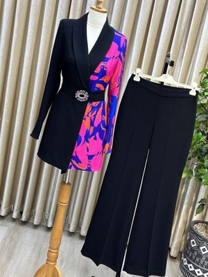 Çeketli Pantolonlu Takım Çeketli Pantolonlu Takım