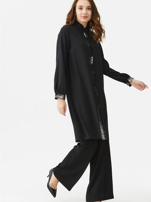 Pul Payet Detaylı Siyah Tunik Pul Payet Detaylı Siyah Tunik